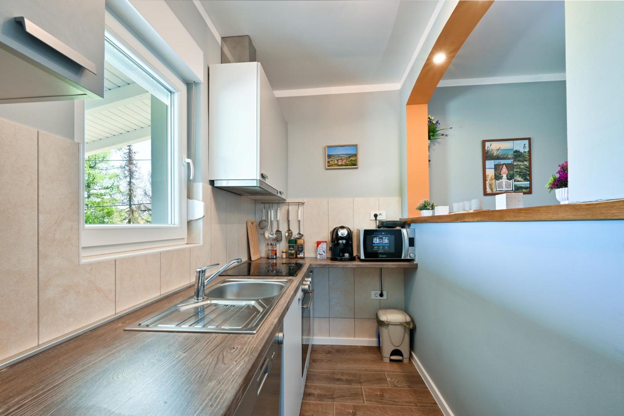 Villa Cvetkova Hiza Sa Jacuzzijem Tuheljske Toplice Exterior foto